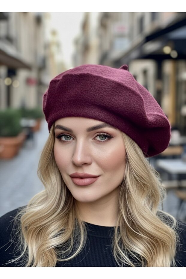 Women's Plush Painter Beanie