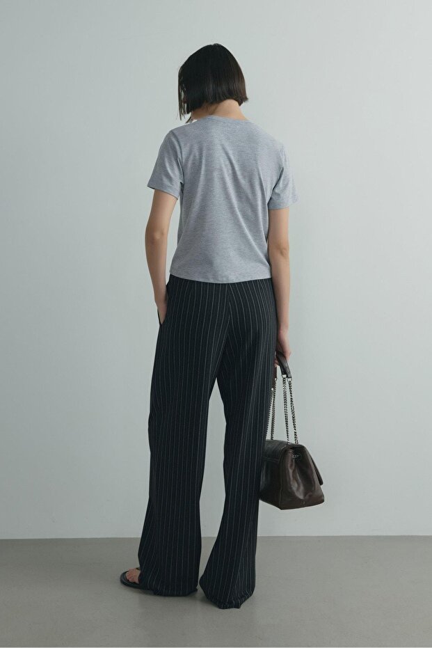 Gri Pamuklu Basic Tişört - 4