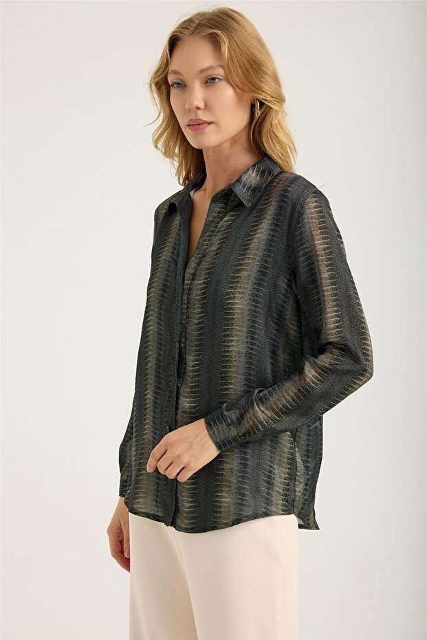 Риза с 5-копчева яка от Python Pattern - 2