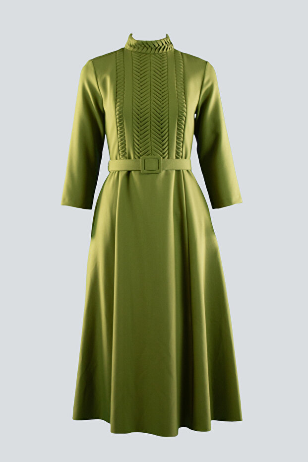 KEMERLİ PLİSELİ ELBİSE - 1