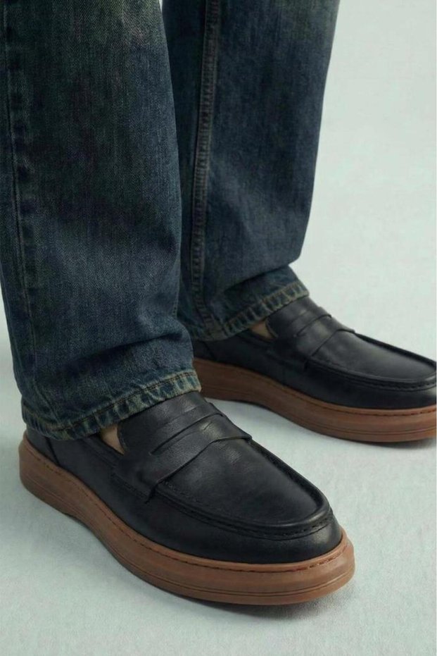 Atlas Comfort - Genuine Leather Men's Casual Shoes I Urban Elegance and Comfort Combined