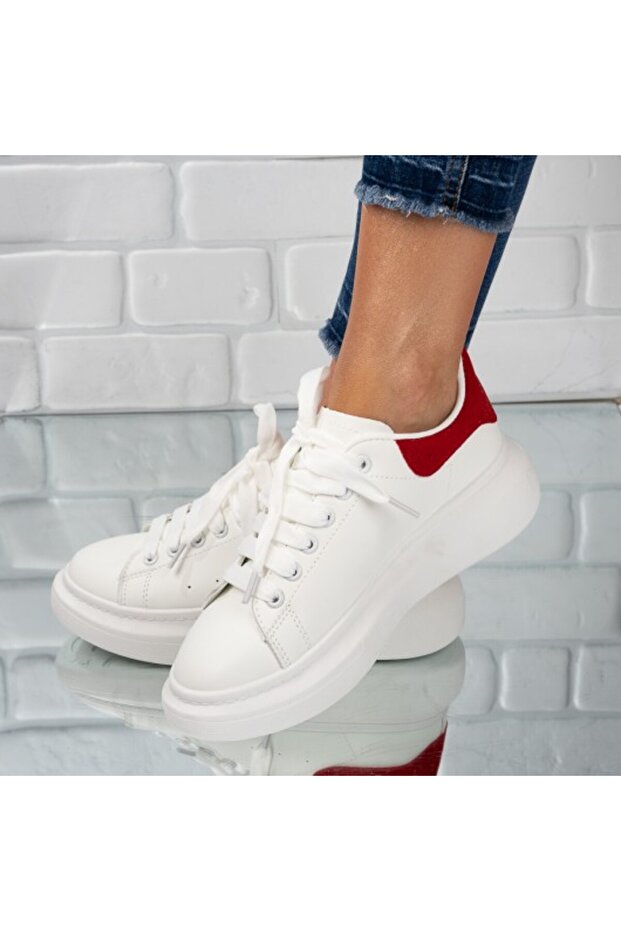 Дамски маратонки червени, модел MQueen - 1