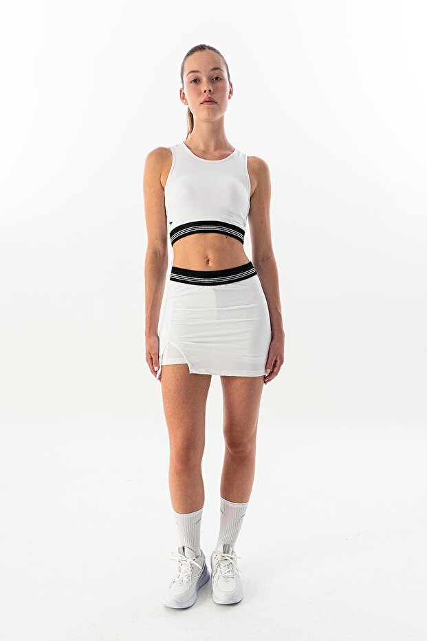 Slimfit Women's White Skirt