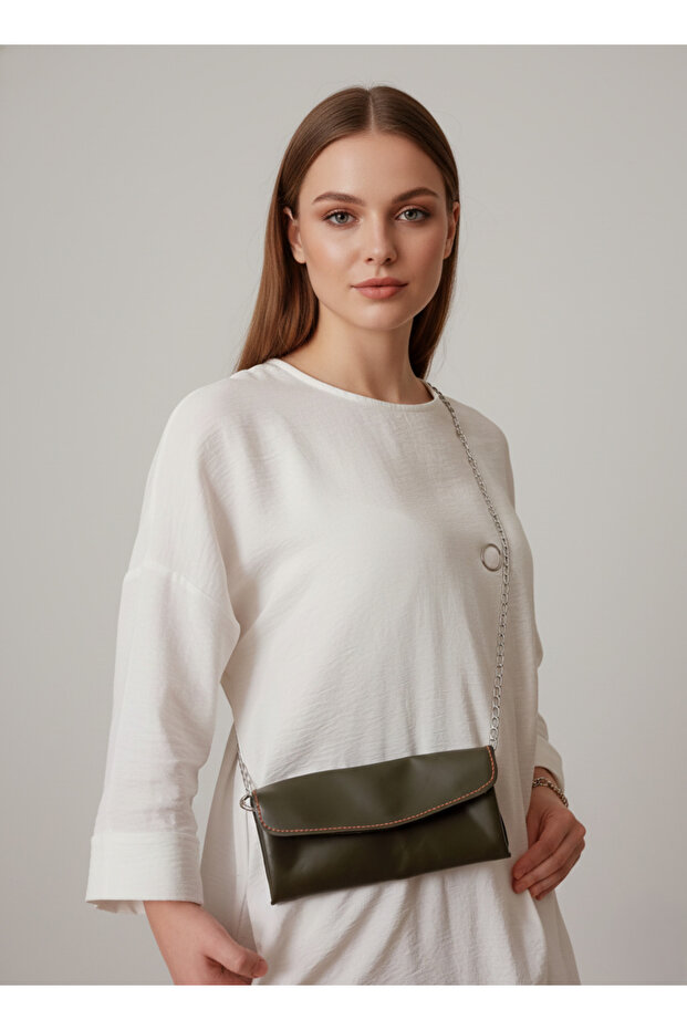 Women's Bag Wallet Hand-Stitched with Internal Card Holder Leather Shiny Surface Cover Chain Strap Dark Green