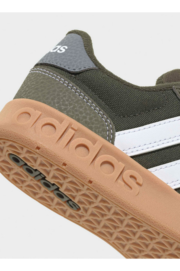 Boys Breakbase Hook & Loop Sneakers - 7