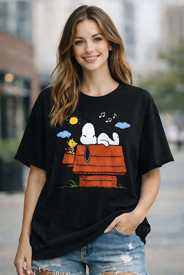 Snoopy Printed Unisex Oversized T-Shirt
