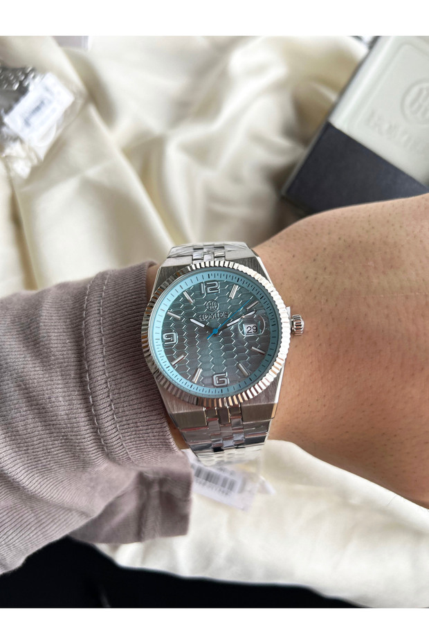Men's Wristwatch Silver Special Day Gift