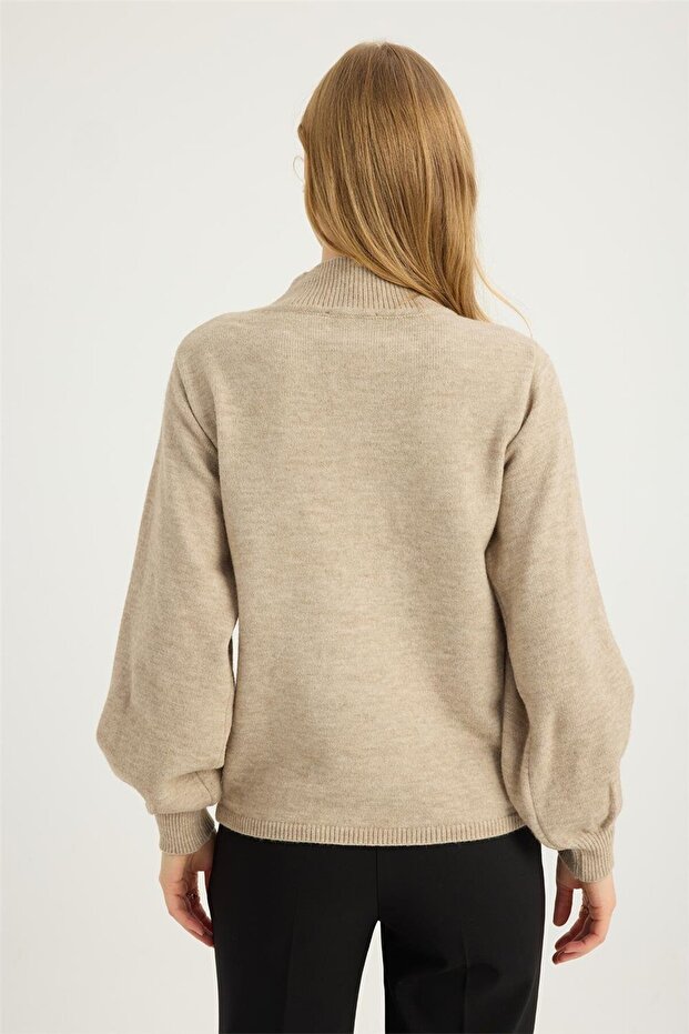 Dik Yaka Payetli Triko - 5