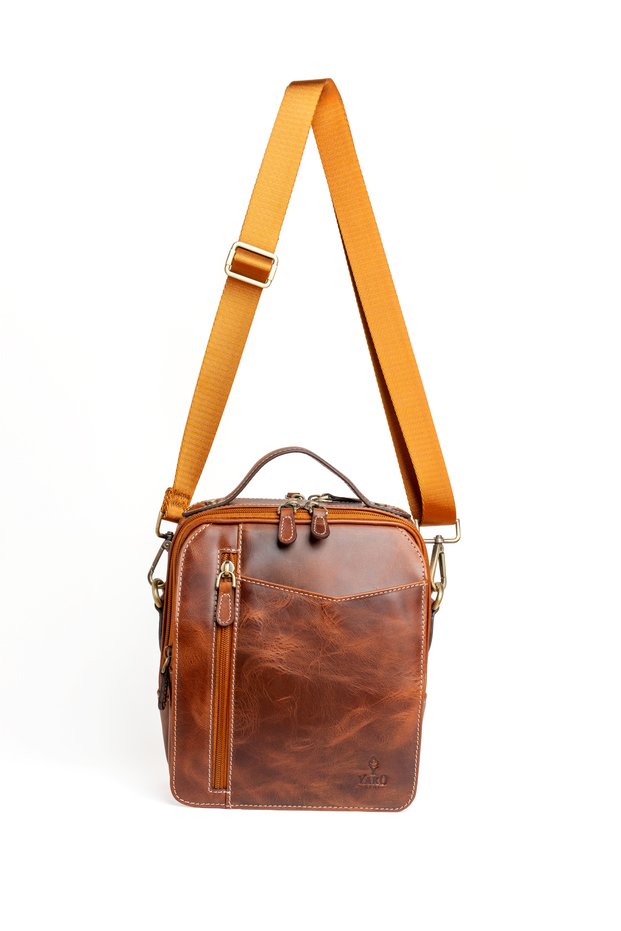 Double Compartment Hanging Bag with Front Pocket