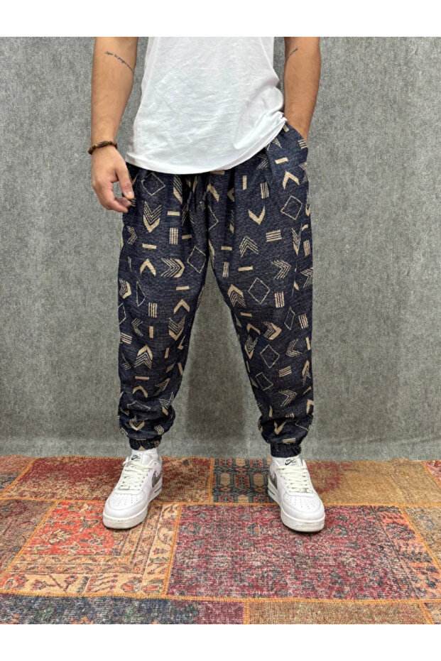 بنطلون نصف شالوار مطوي ومزين بنمط مع خصر مطاطي - 1