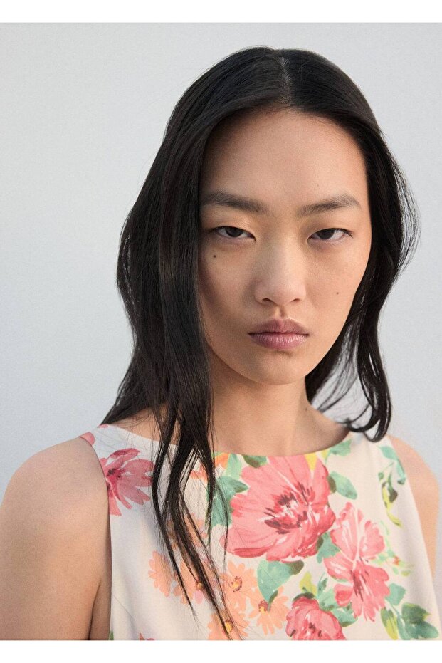 Çiçek desenli evaze elbise - 7