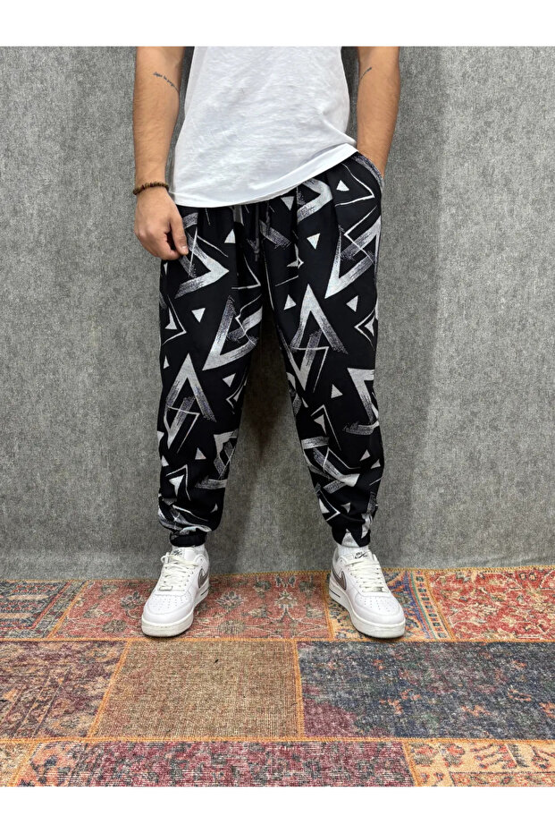 بنطلون نصف شالوار مطوي ومزين بنمط مع خصر مطاطي - 1