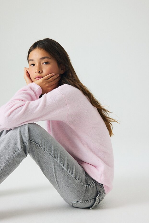 Flared Leg Low Jeans - 2