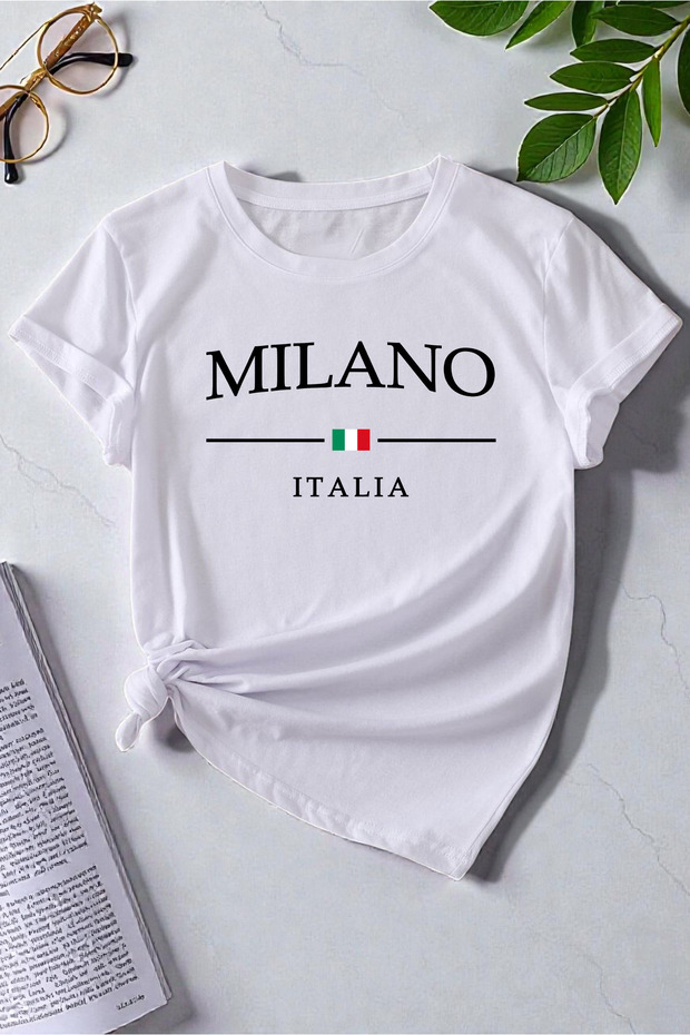 تيشيرت للجنسين بتصميم ميلانو إيطاليا مطبوع