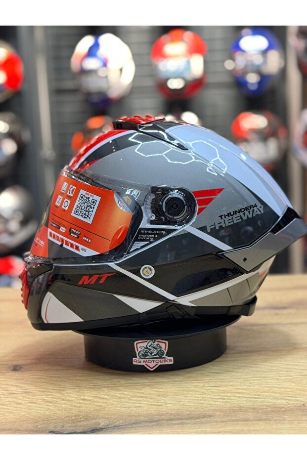 Thunder 4 Freeway A5 Parlak Kask - 1