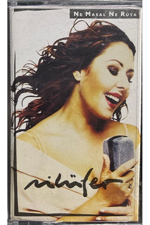 (Not a Record, Not a Cassette) Cassette Nilüfer Neither Fairytale nor Dream Cassette