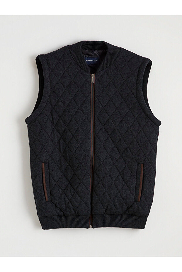 LCWAIKIKI Classic Standard Mold College Collar Men's Vest