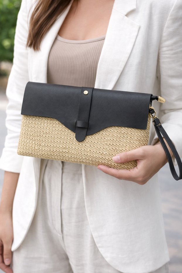 Straw & Black Leather Detailed Women's Handbag (Clutch Model)