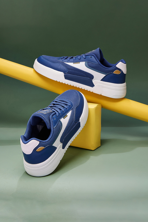 Men's Low-Top Sneakers - Lightweight, Minimalist Designed for Style