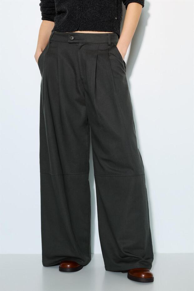 Geniş paça pensli pantolon - 4