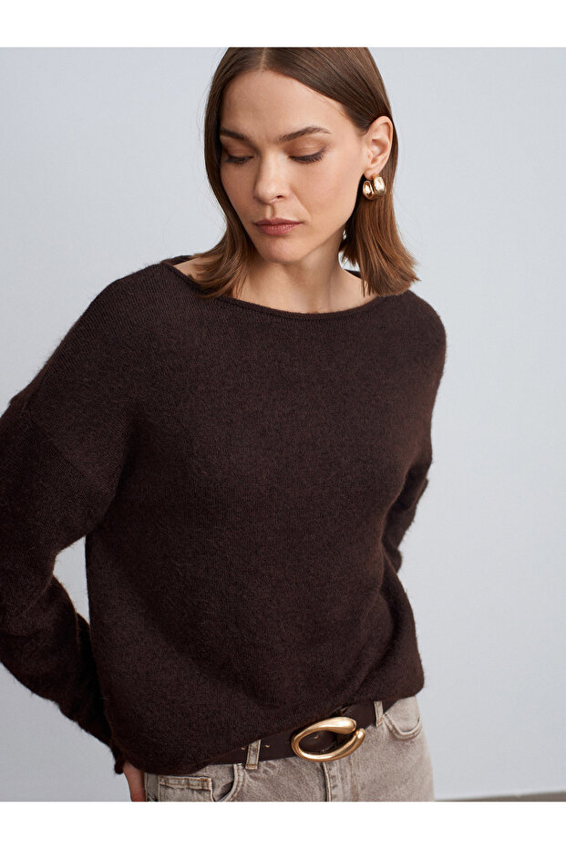 10854 Boat Neck Soft Textured Sweater-Brown