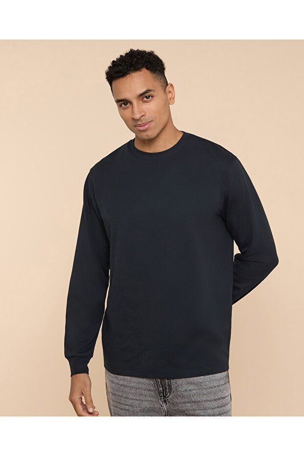 Solid Sweatshirt with Crew Neck and Long Sleeves
