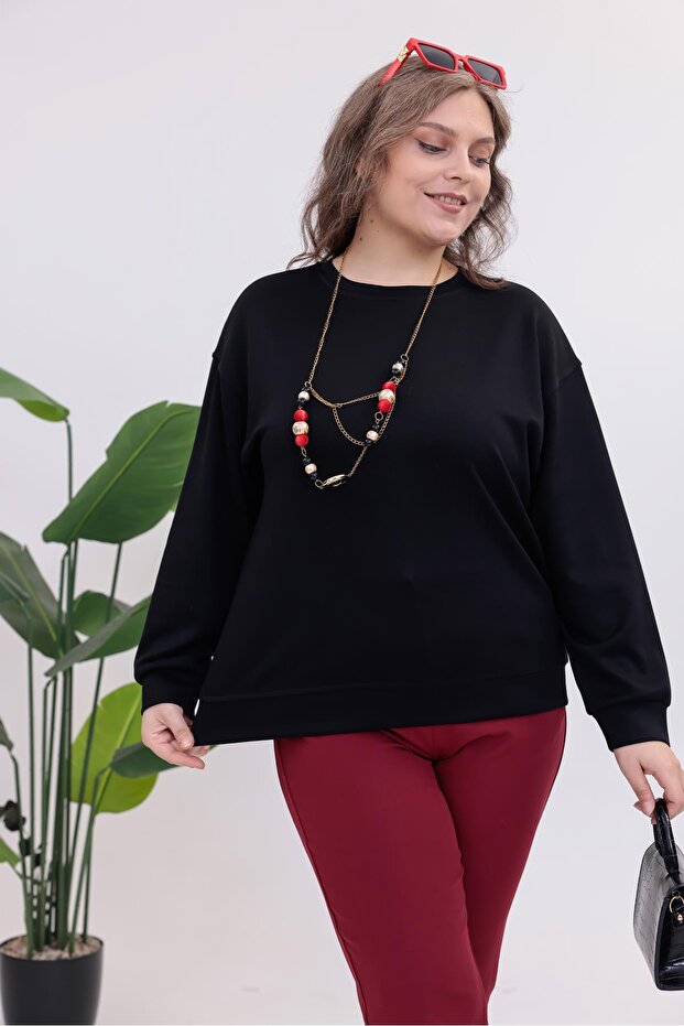 سويت شيرت أساسي ذو رقبة دائرية مقاس كبير - 6