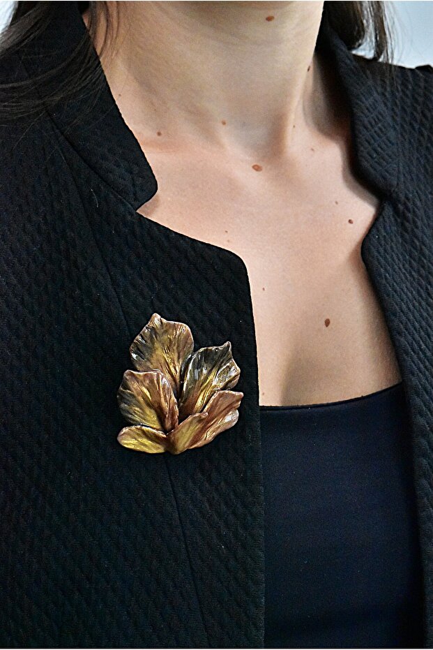 Handmade Iris brooch - 1