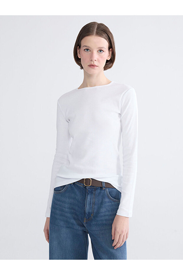 Trendlucky Women's Oval Neck Bodysuit with a Difference