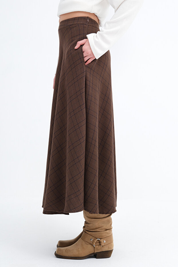 Fusta lungă în carouri E17711 - 4