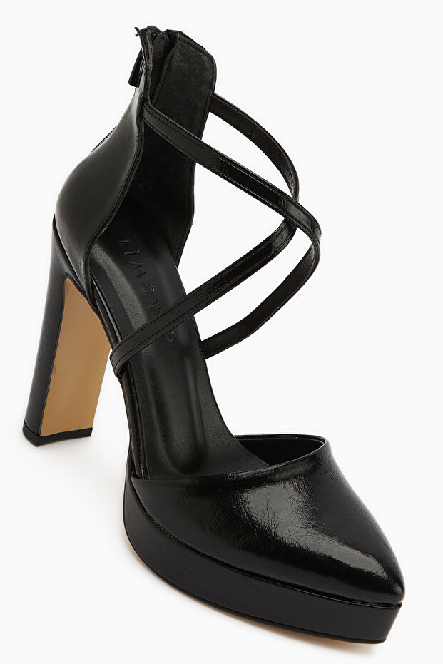 Naomi Black Belted Platform Heeled Women's Shoes