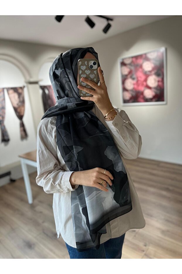 شال أسود منقوش ناعم - 3
