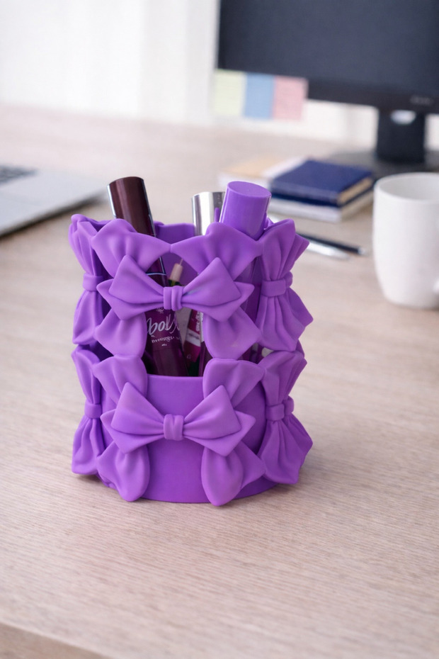Bowknot Detailed Pen Holder & Makeup Brush Organizer - Desktop Organizer – Bowknot Storage Pen Holder