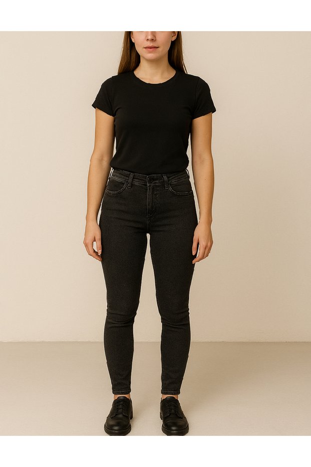 Blugi, Negru