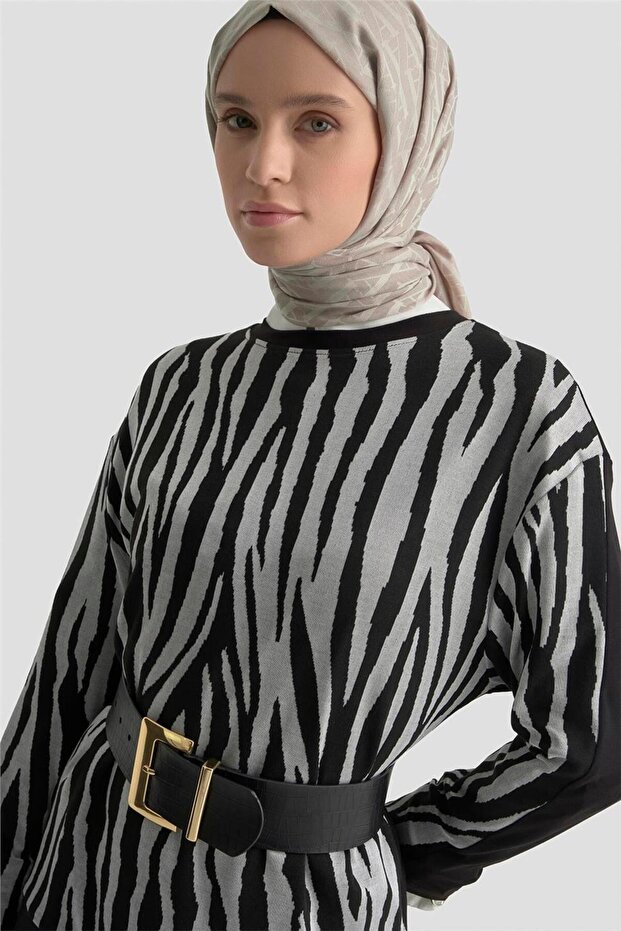 Zebra Patterned Knitted Set 25Kd2806 Gray - 3