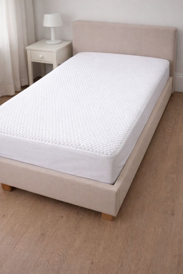Liquid-Proof Mattress Protector / Mattress Cover (100X200)