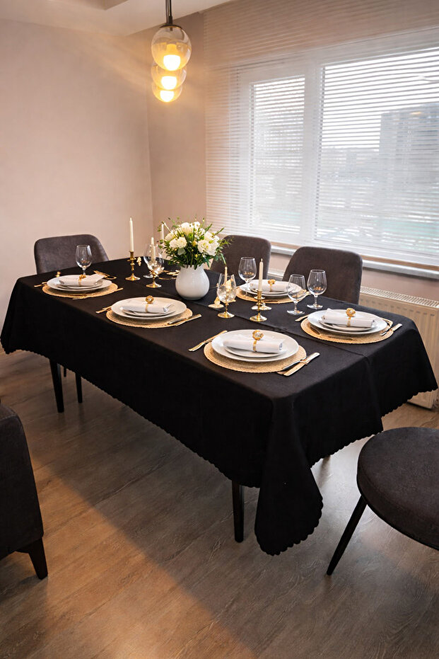 مفرش طاولة أسود مقاوم للبقع، متين، بسيط وأنيق لتزيين المائدة - 1
