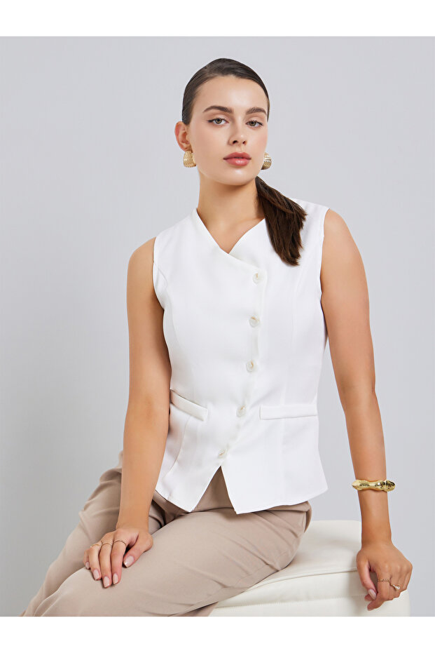 Women White Sleeveless Waistcoat