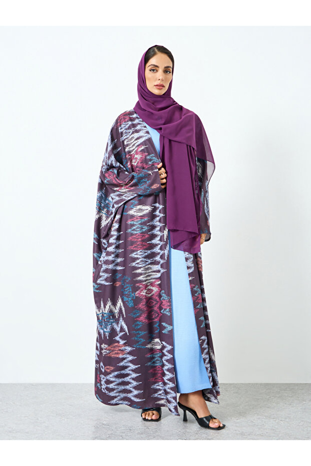Women Graphic Printed Long Sleeve Abaya with Hijab