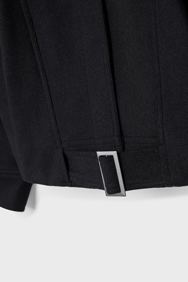 جاكيت بومبر كبير الحجم ذو ملمس ناعم - 8