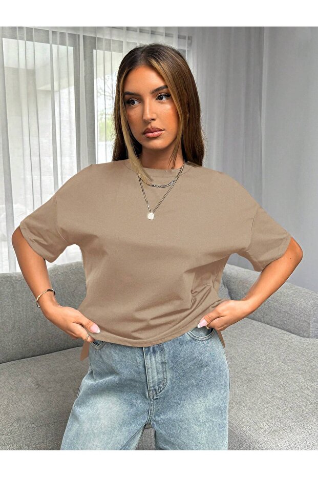 Women's Basic Circular Neck Short Sleeve T-Shirt