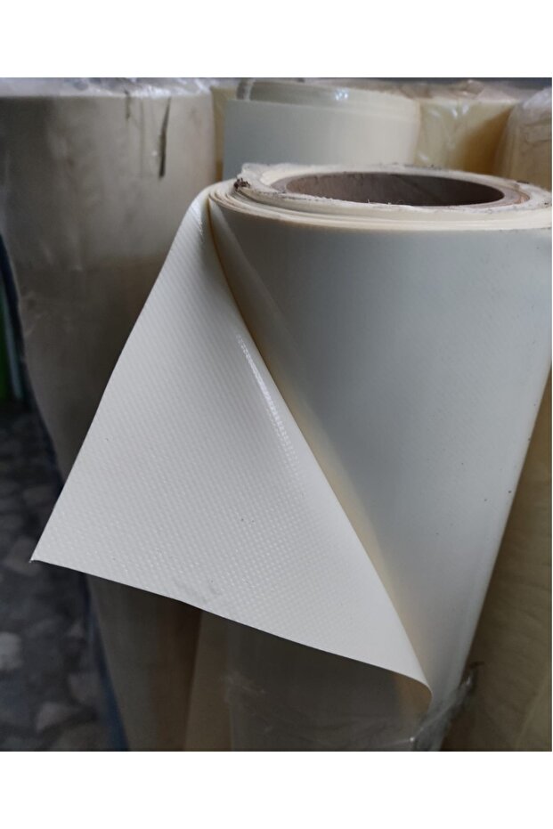 650 Gram Pvc Polyester - 1