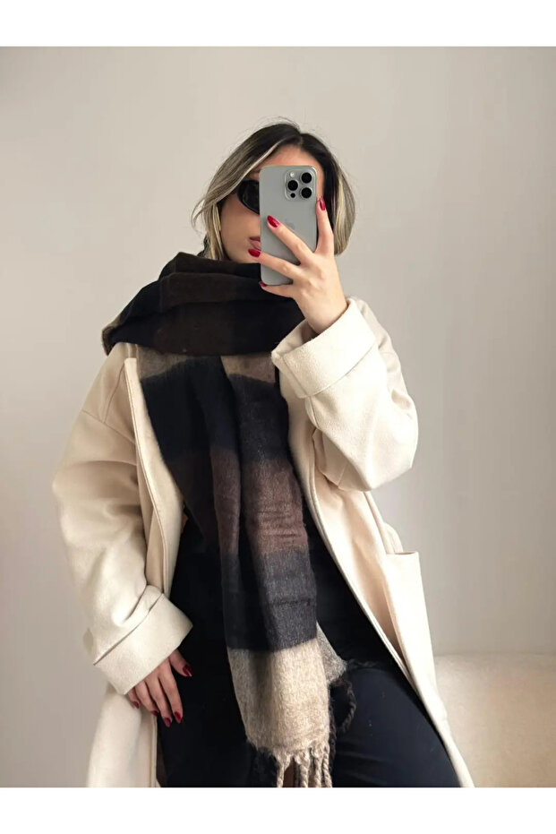 Soft Textured Scarf Three Colors