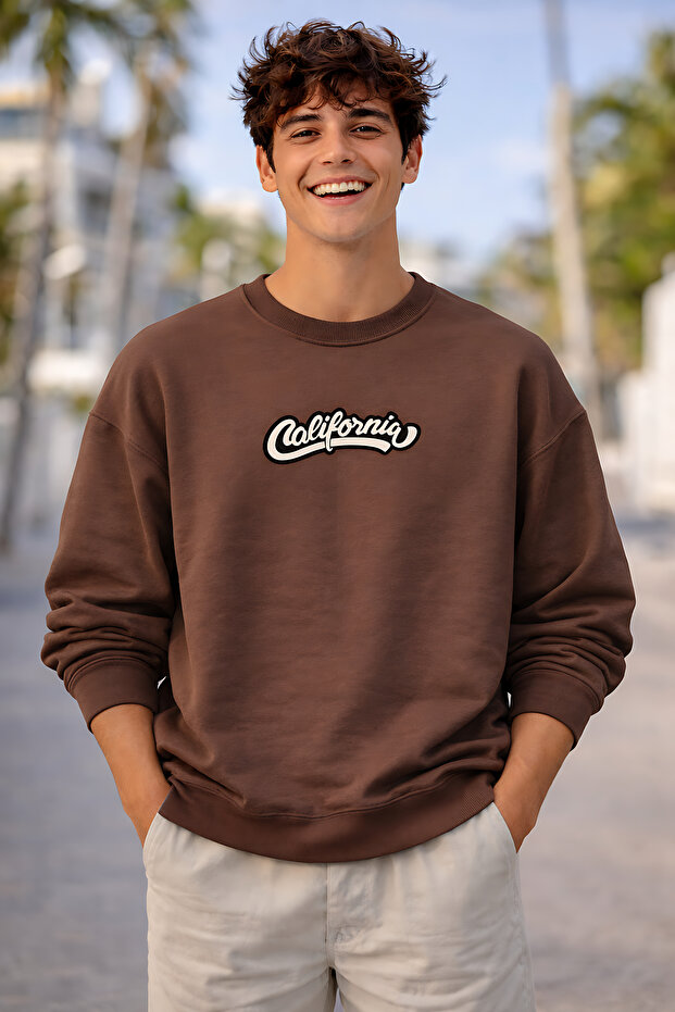 California Print Relaxed Fit Fleece-Lined 3 Thread Crew Neck Unisex Sweatshirt