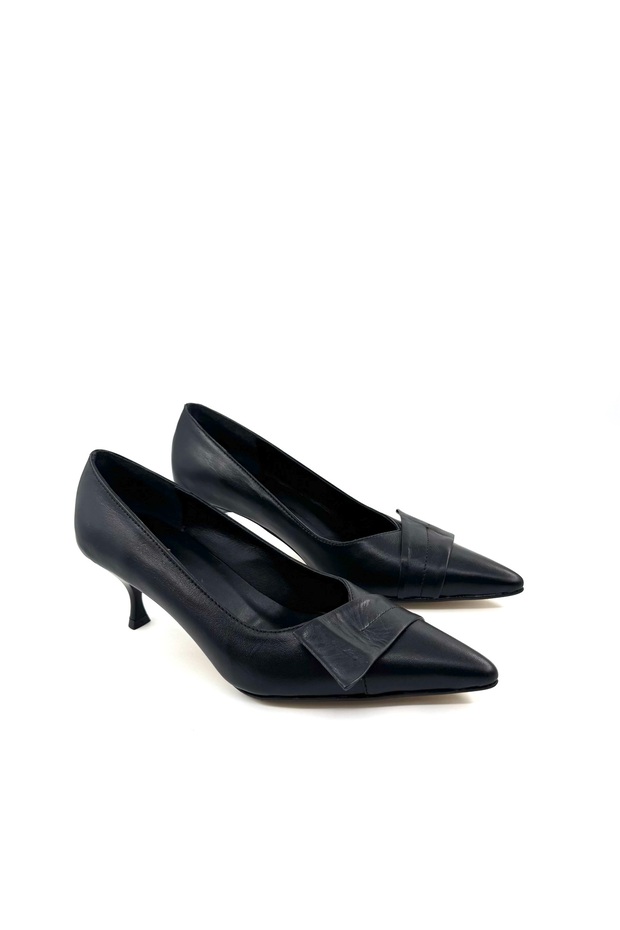 Black Design Genuine Leather Stiletto