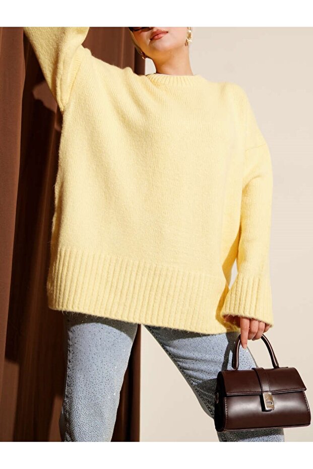 تونيك تريكو بمظهر ريبانا - 1