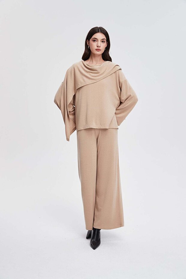 بنطال طويل واسع الساقين بلون موحد - 5