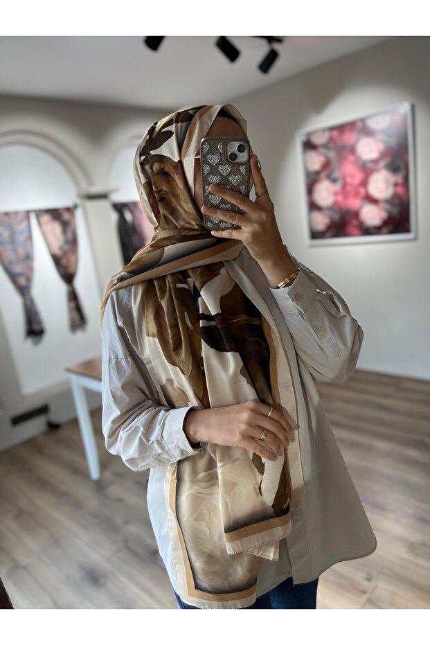 Soft Patterned Butter Shawl - 4