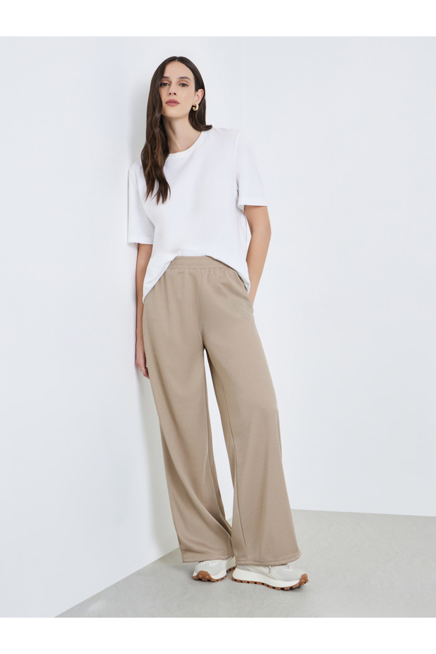 Women Khaki Ribbed Wide Leg Trousers