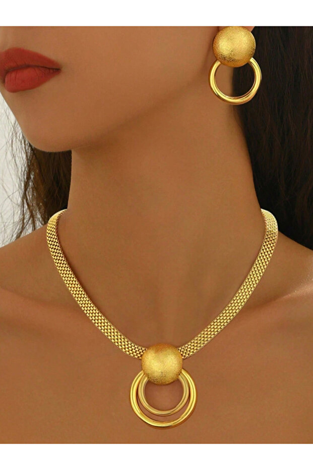 Gold Round Pendant Necklace and Earrings Set